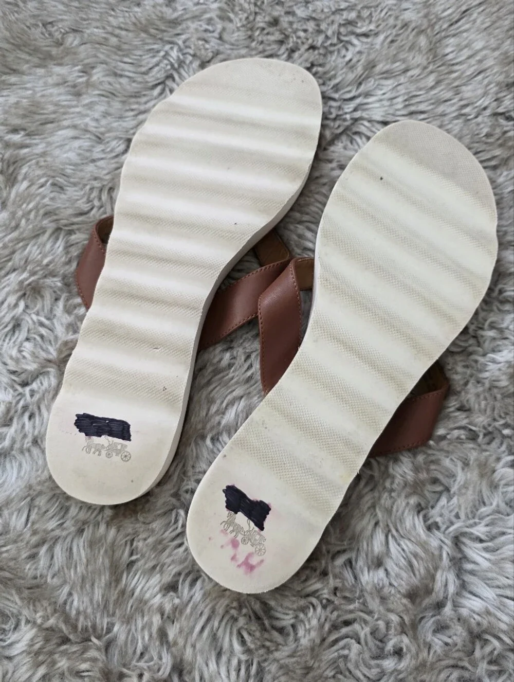 Coach Shelly Sandals Brown Leather Thong with Gold Logo Women's Size 10